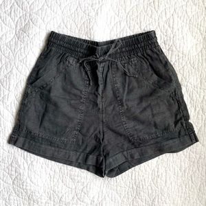 Target - Universal Thread Women's High-Rise Tie Waist Utility Shorts - Black XS